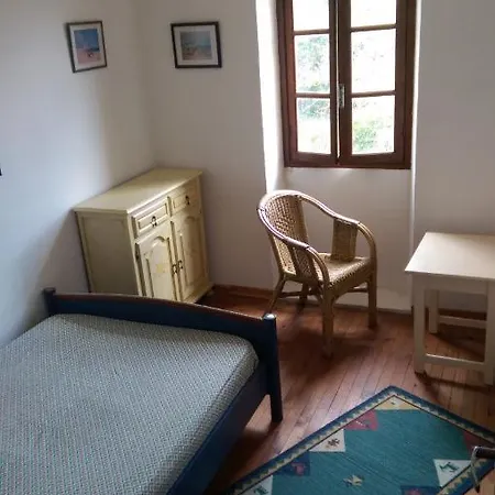 Cledes Privatunterkunft Cledes